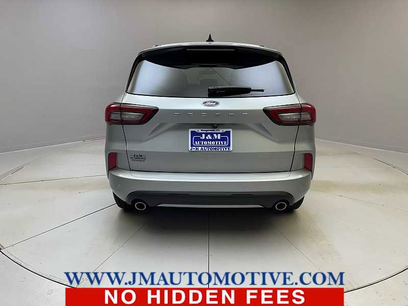 Used 2023 Ford Escape ST-Line w/ Tech Pack #1 image 4