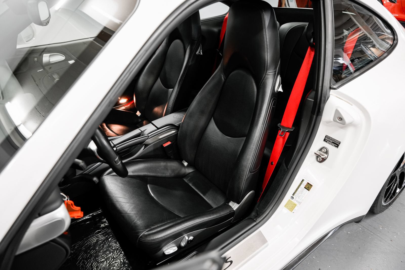 Used 2011 Porsche 911 Carrera GTS RWD image 20