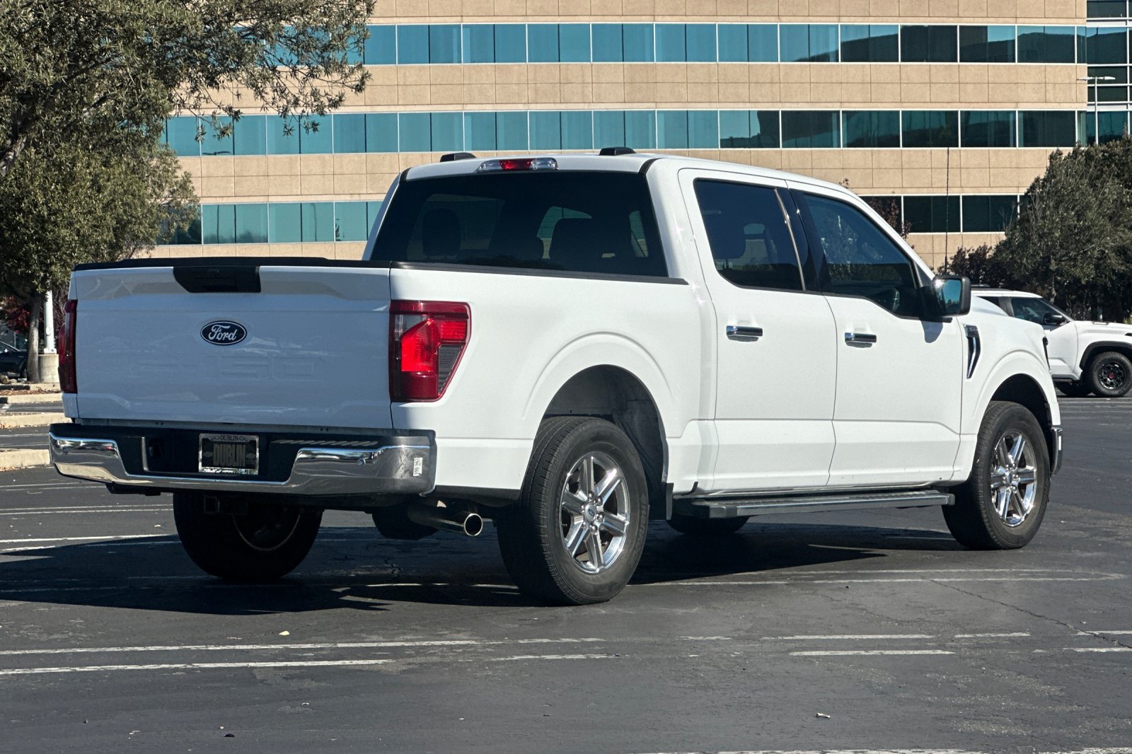 Used 2025 Ford F150 XLT w/ Equipment Group 301A Standard RWD image 4