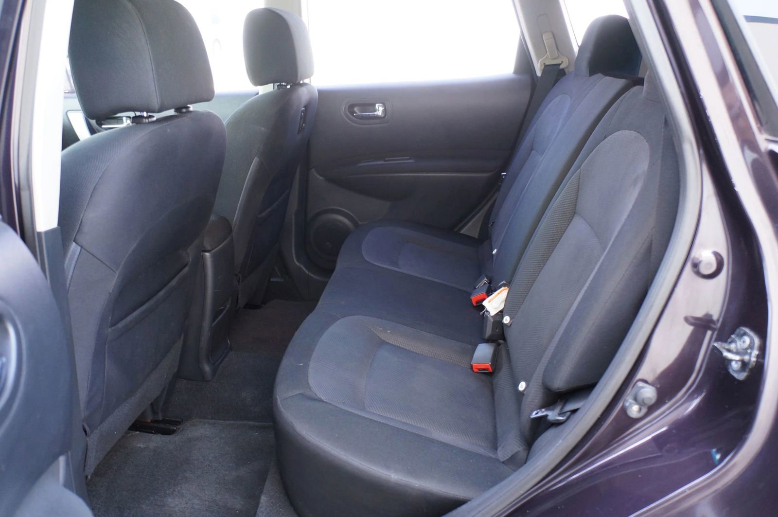 Used 2013 Nissan Rogue S FWD image 22