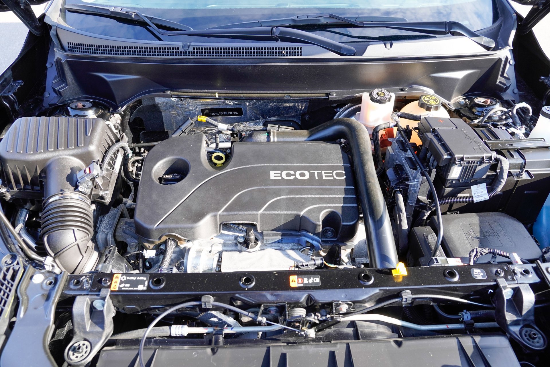 Used 2022 GMC Terrain SLE w/ Driver Convenience Package image 16