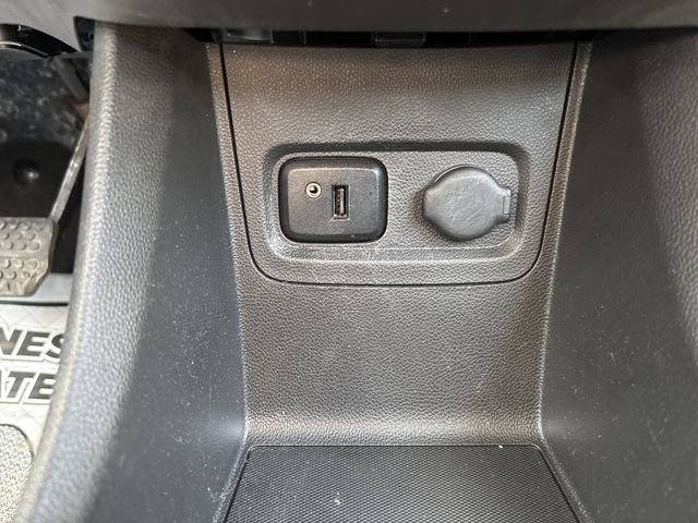 Used 2016 Chevrolet Spark LT image 33