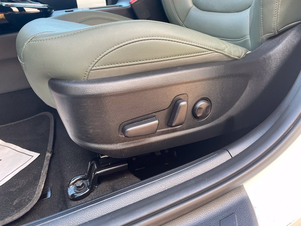 Used 2024 Kia Seltos SX AWD/4WD image 23