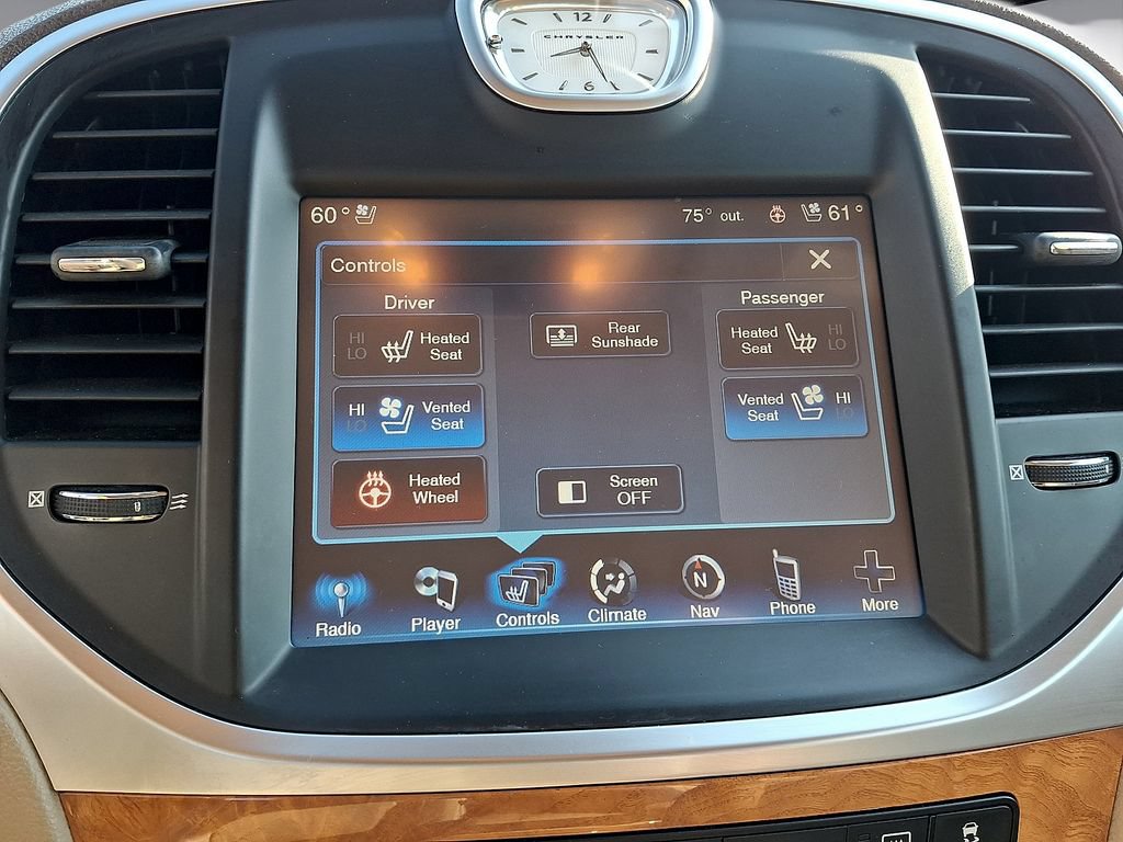 Used 2013 Chrysler 300 C w/ Light Group RWD image 25