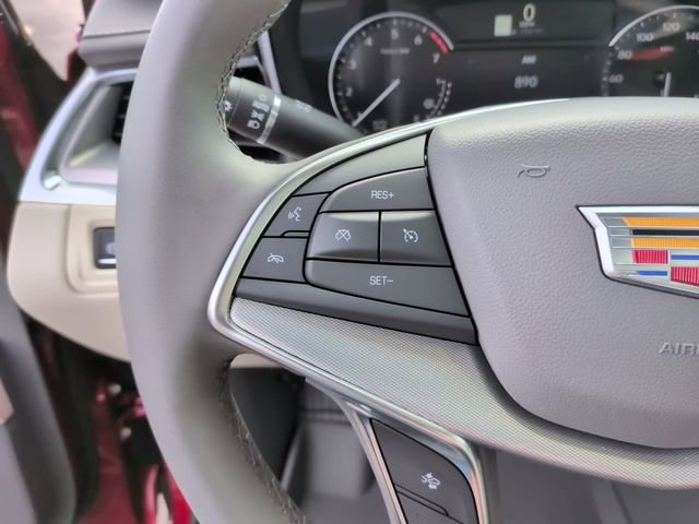 Used 2025 Cadillac XT5 Premium Luxury w/ LPO, Floor Liner Package image 21