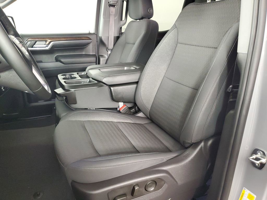 Used 2024 GMC Sierra 1500 Elevation w/ X31 Off-Road Package AWD/4WD image 12