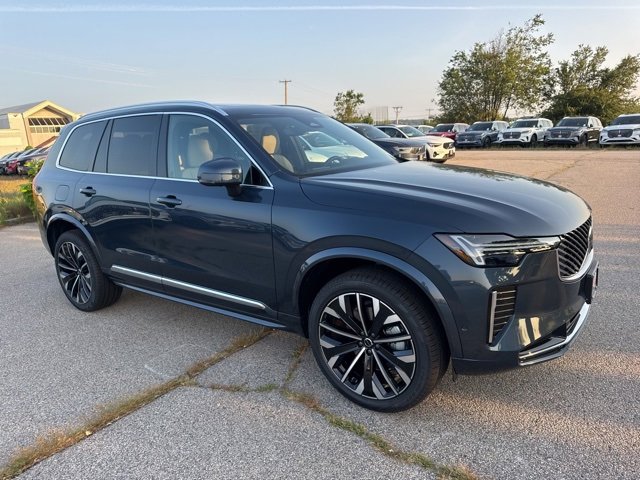 New 2026 Volvo XC90 B6 Plus w/ Protection Package Premier image 1