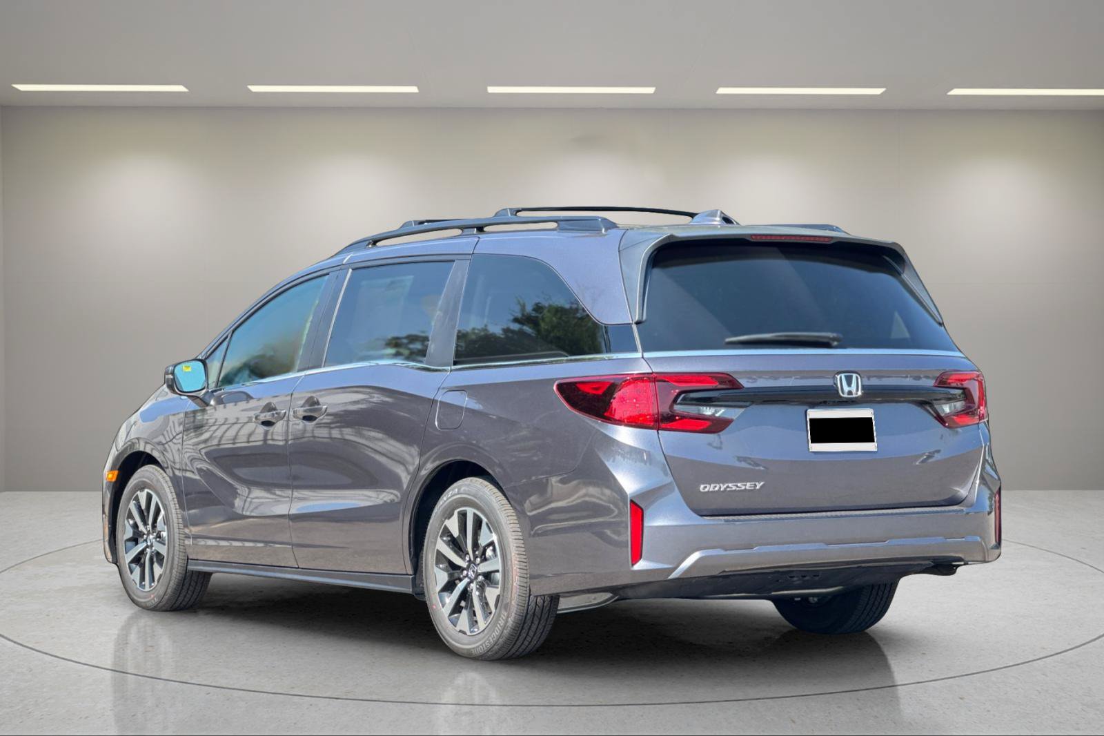 New 2026 Honda Odyssey EX-L image 5