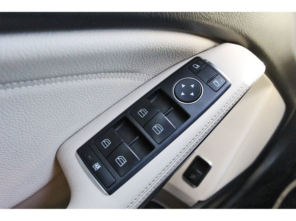 Used 2019 Mercedes-Benz GLA 250 GLA 250 image 23