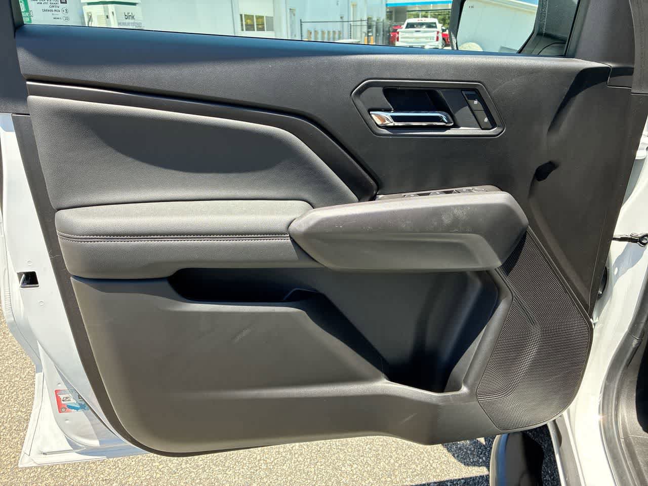 Used 2025 Chevrolet Colorado LT w/ Advanced Trailering Package RWD image 22
