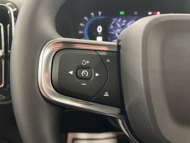 Used 2023 Volvo XC40 B5 Plus w/ Driver Assist Package image 21
