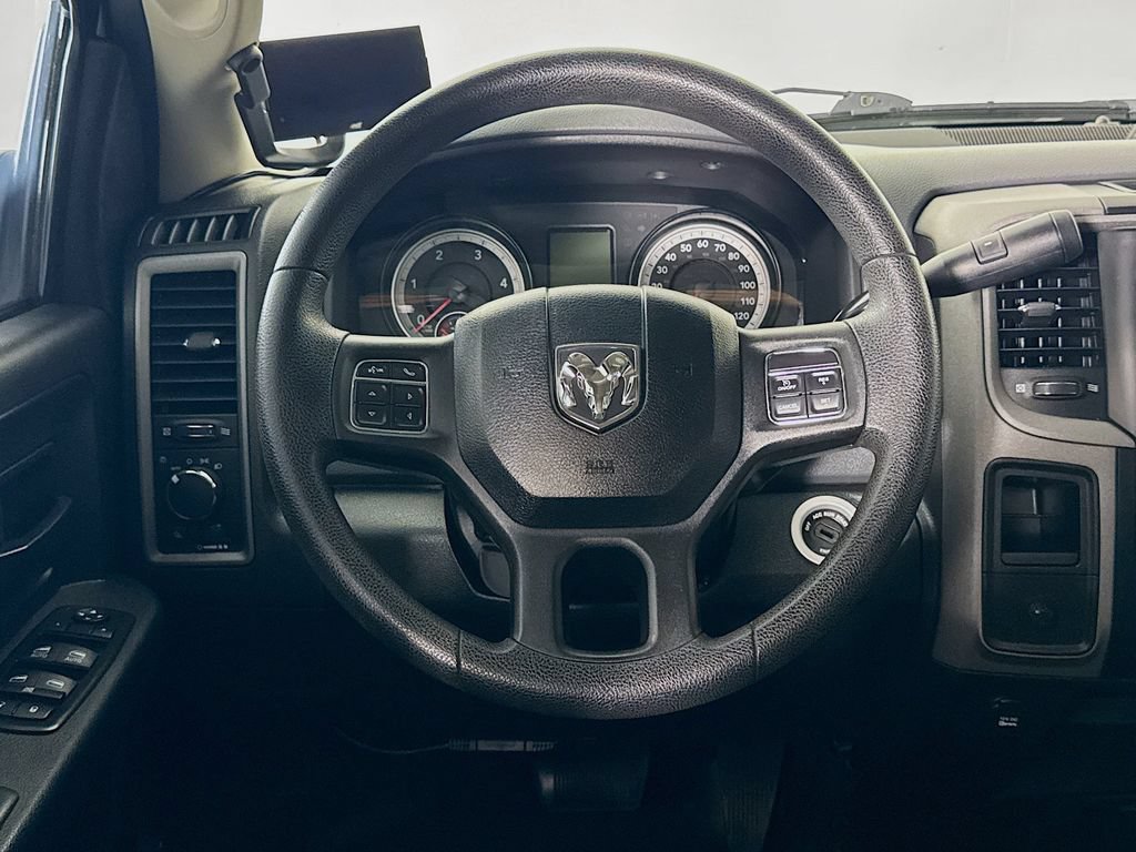 Used 2015 RAM 2500 Tradesman w/ Chrome Appearance Group AWD/4WD image 14