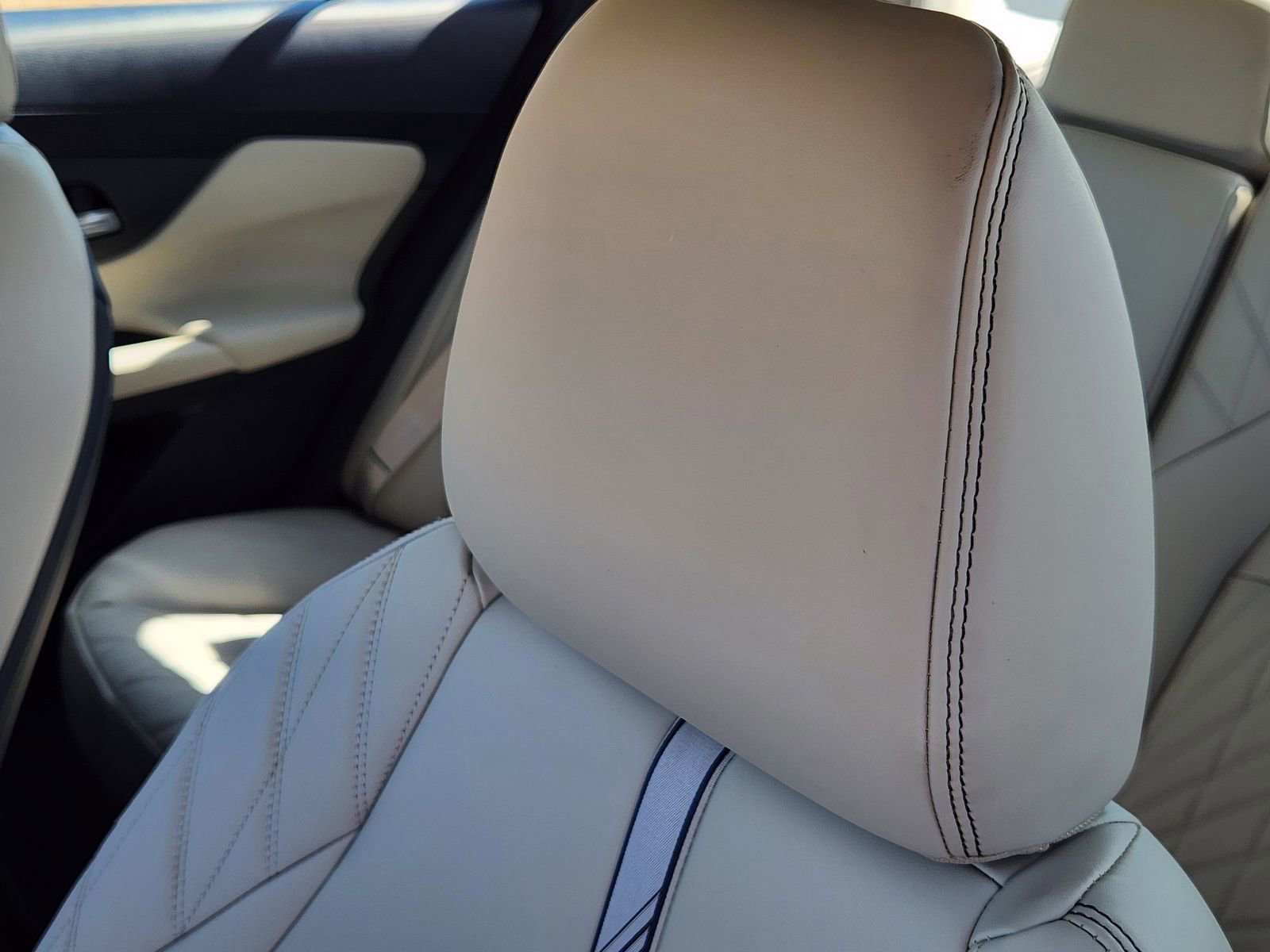 New 2026 Nissan Sentra SL w/ Floor Mat Package FWD image 15