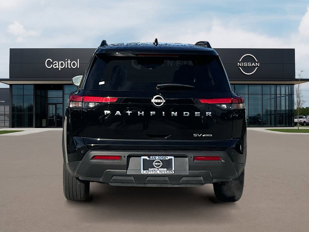 Used 2024 Nissan Pathfinder SV image 6