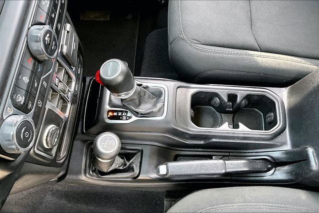 Used 2021 Jeep Gladiator Sport image 19