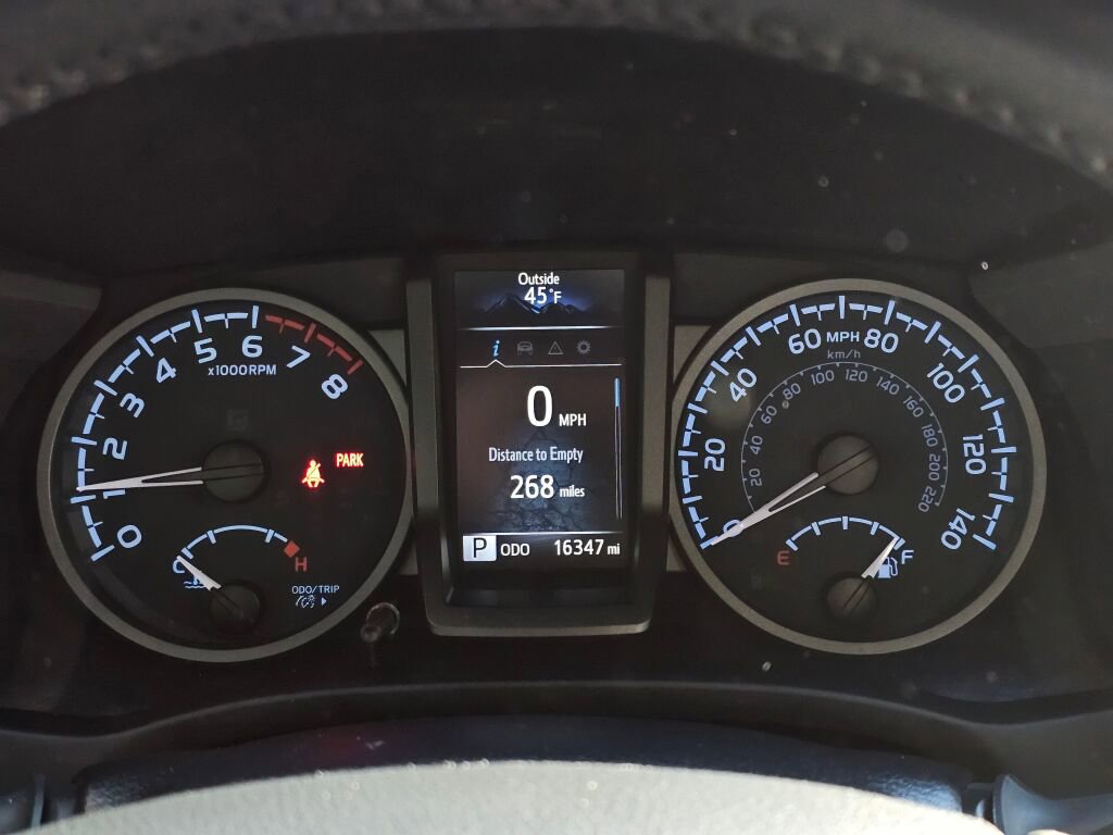 Used 2023 Toyota Tacoma TRD Off-Road image 20