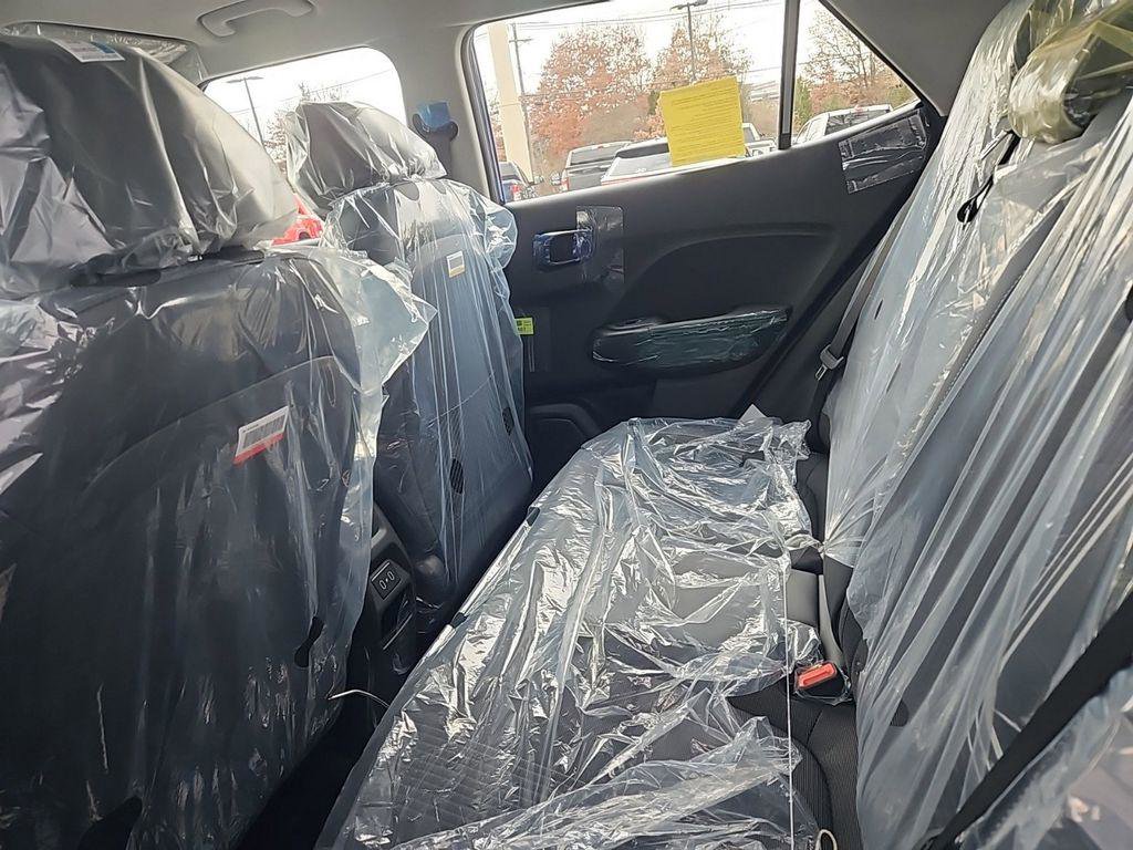 New 2025 Hyundai Venue Limited image 18