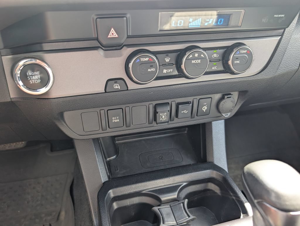 Used 2021 Toyota Tacoma TRD Sport RWD image 17