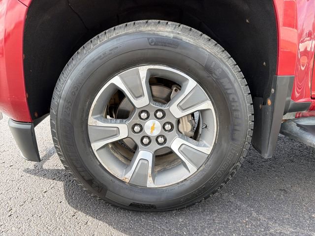 Used 2015 Chevrolet Colorado Z71 AWD/4WD image 14
