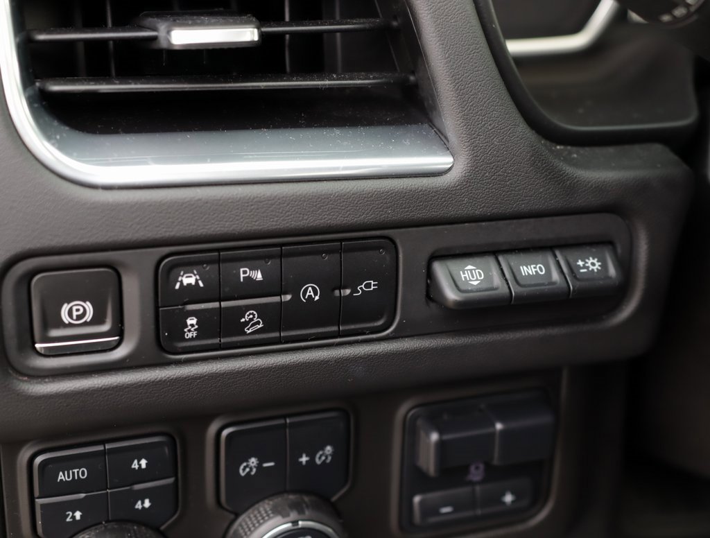 Used 2021 Chevrolet Tahoe Premier w/ Premium Package image 10