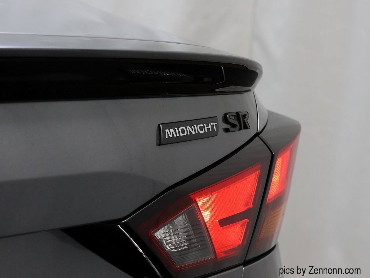 Used 2022 Nissan Altima 2.5 SR w/ Midnight Edition Package FWD image 10