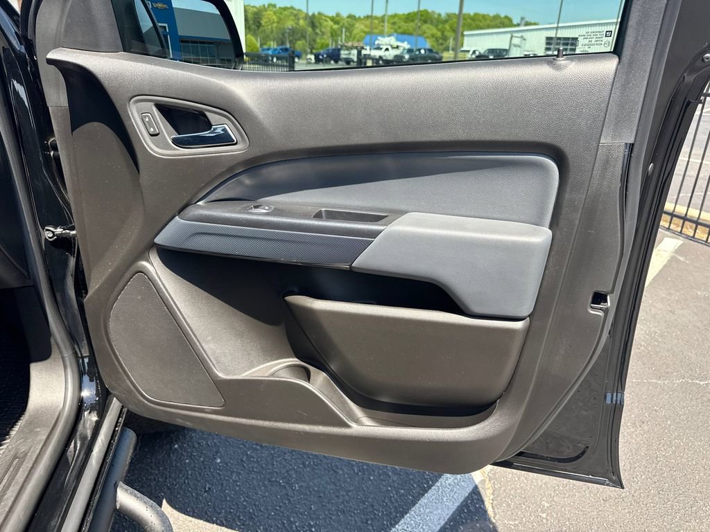 Used 2021 Chevrolet Colorado Z71 w/ Safety Package image 15