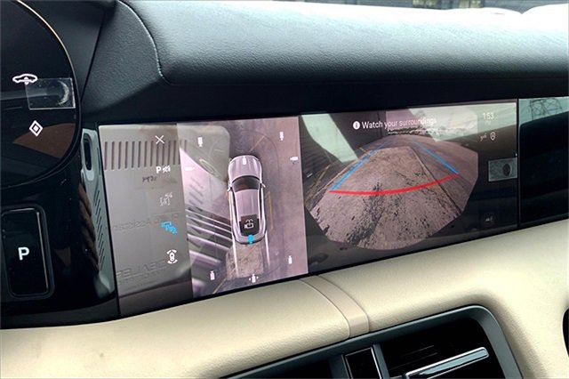 New 2025 Porsche Taycan image 34