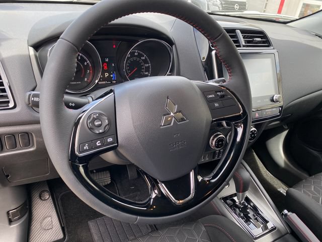 New 2026 Mitsubishi Outlander Sport LE AWD/4WD image 13