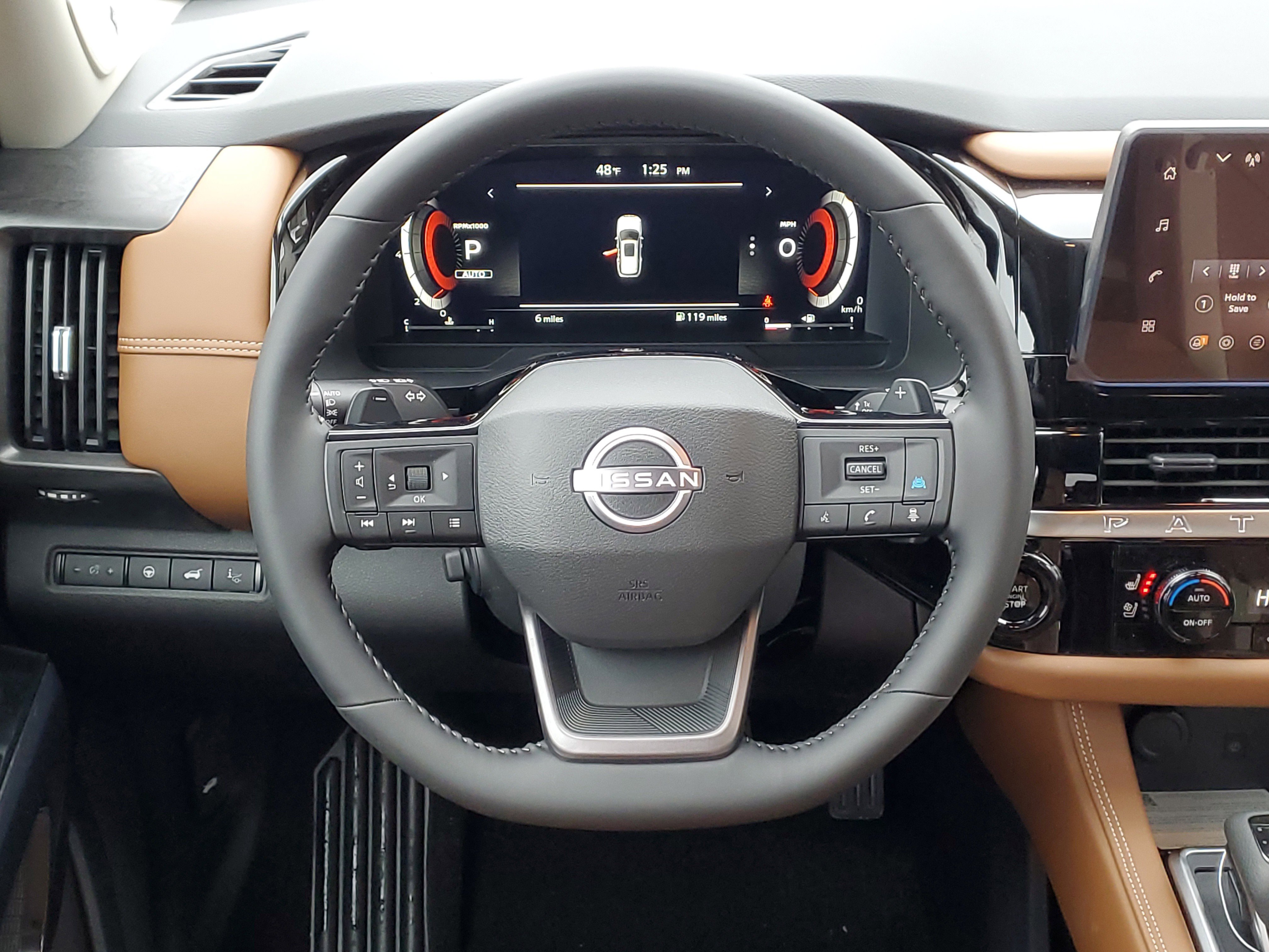 New 2026 Nissan Pathfinder Platinum image 27