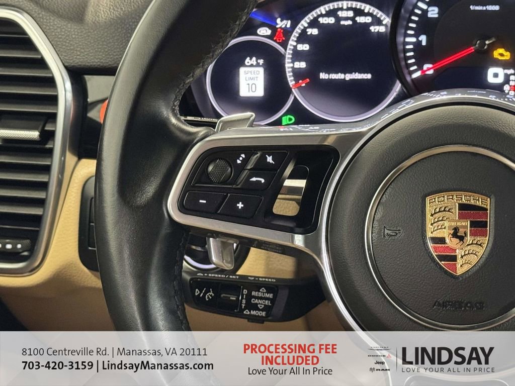 Used 2023 Porsche Cayenne Platinum Edition AWD/4WD image 30