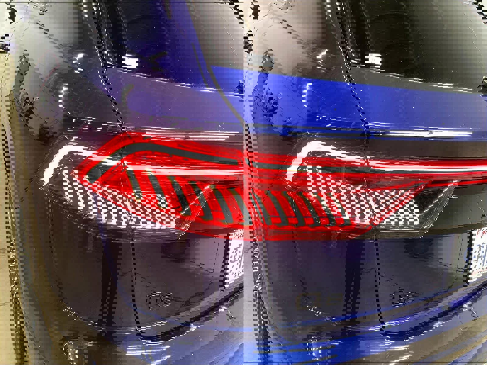 Used 2023 Audi Q8 Premium Plus w/ Premium Plus Package image 30