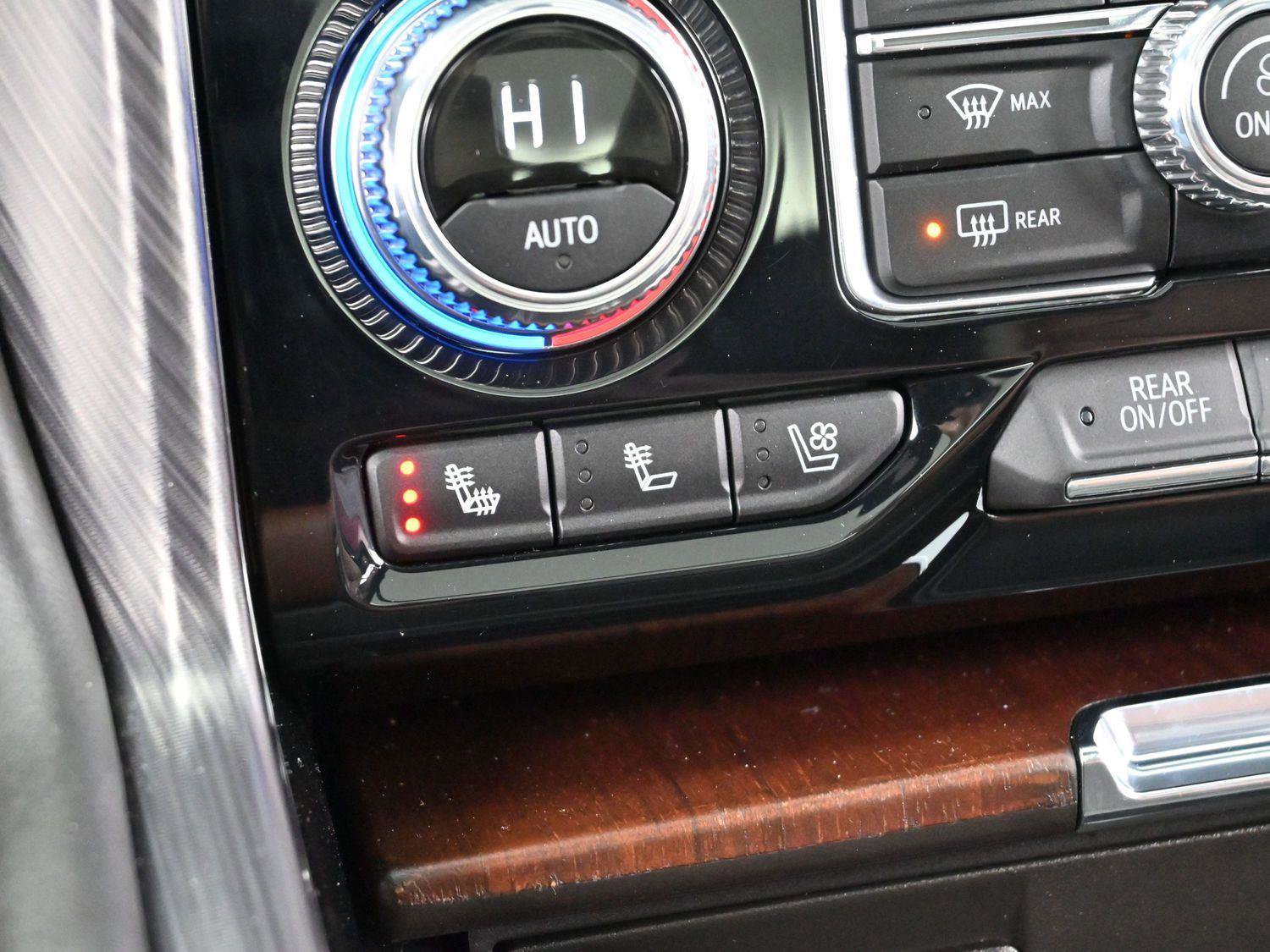 Used 2024 GMC Yukon Denali Ultimate image 23