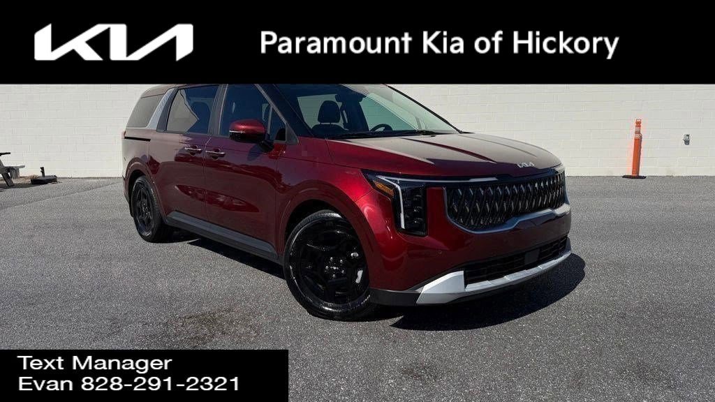 Used 2025 Kia Carnival