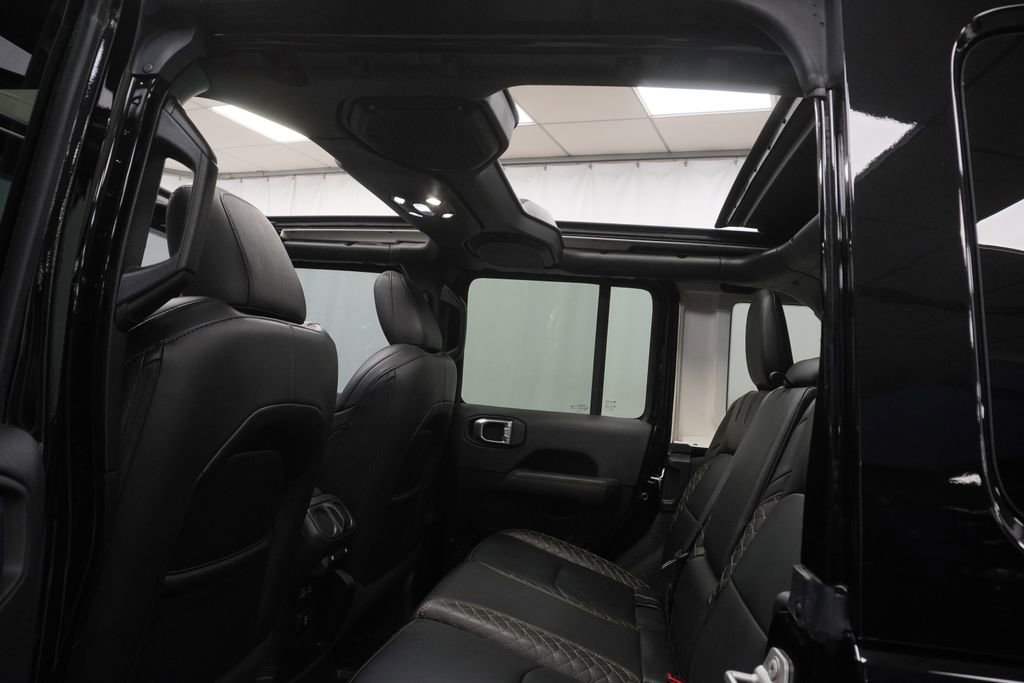 Certified 2023 Jeep Wrangler Unlimited Sahara AWD/4WD image 23