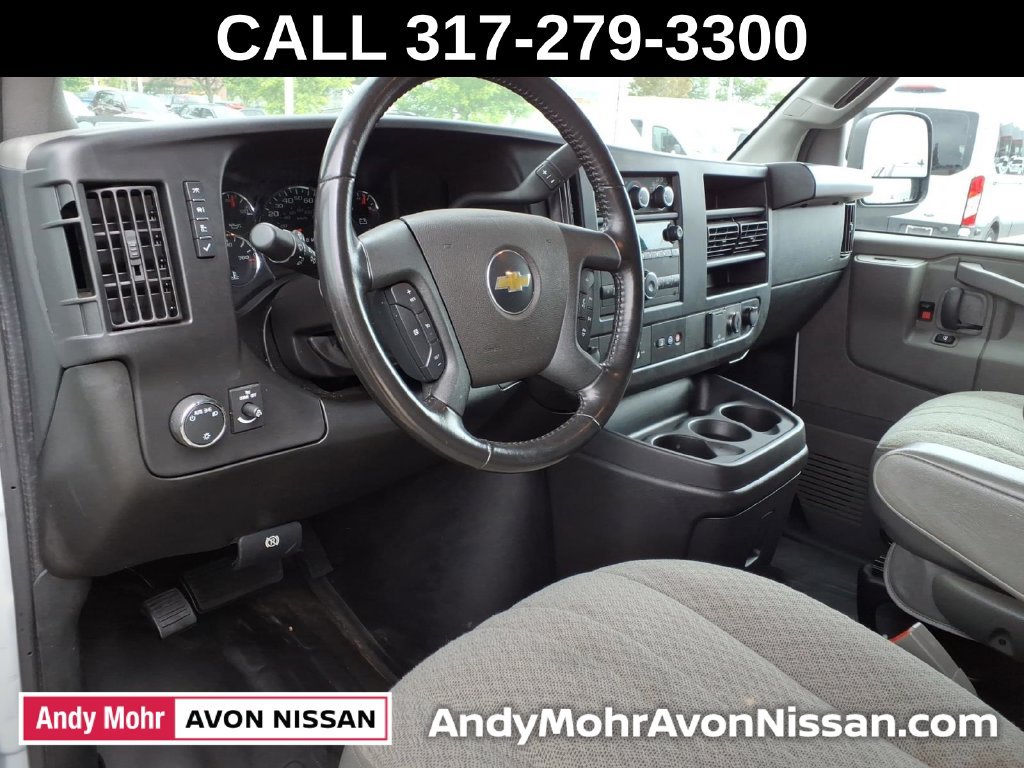 Used 2022 Chevrolet Express 3500 Extended w/ Driver Convenience Package RWD image 18