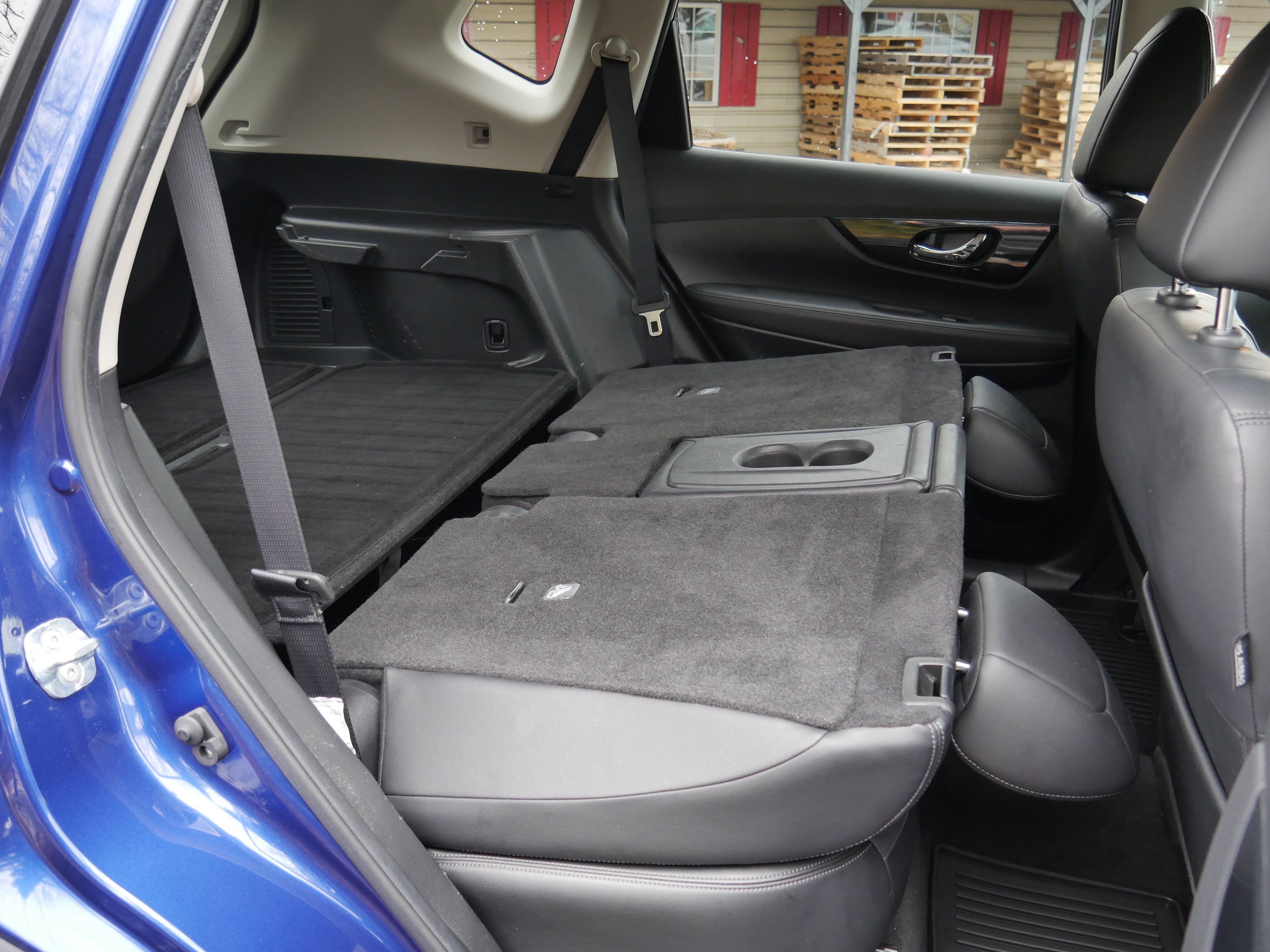 Used 2018 Nissan Rogue SL w/ Premium Package image 28