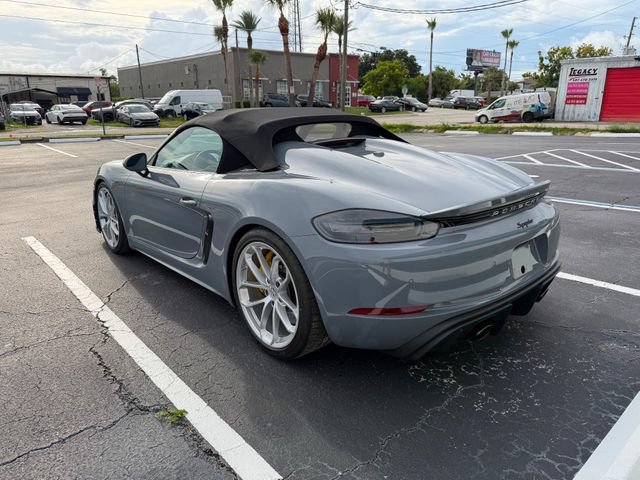 Used 2023 Porsche 718 Boxster Spyder RWD image 3