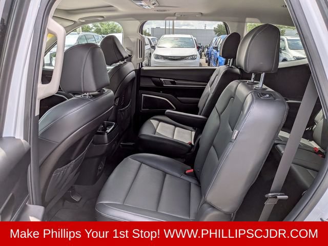 Used 2024 Kia Telluride S w/ S Sunroof Package AWD/4WD image 13