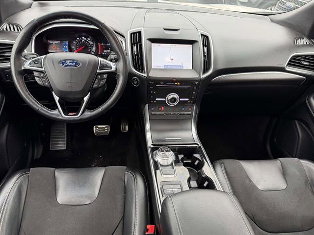 Used 2019 Ford Edge ST w/ Equipment Group 401A image 10