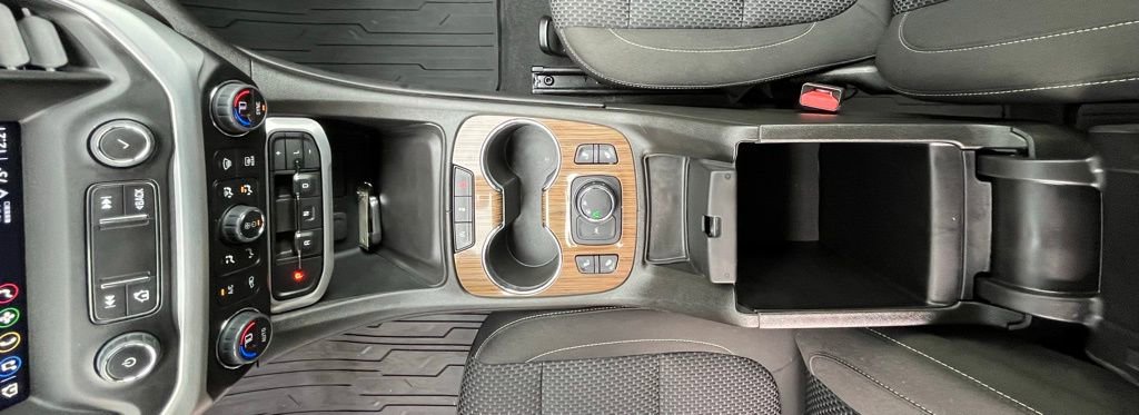 Certified 2023 GMC Acadia SLE w/ Driver Convenience Package image 16