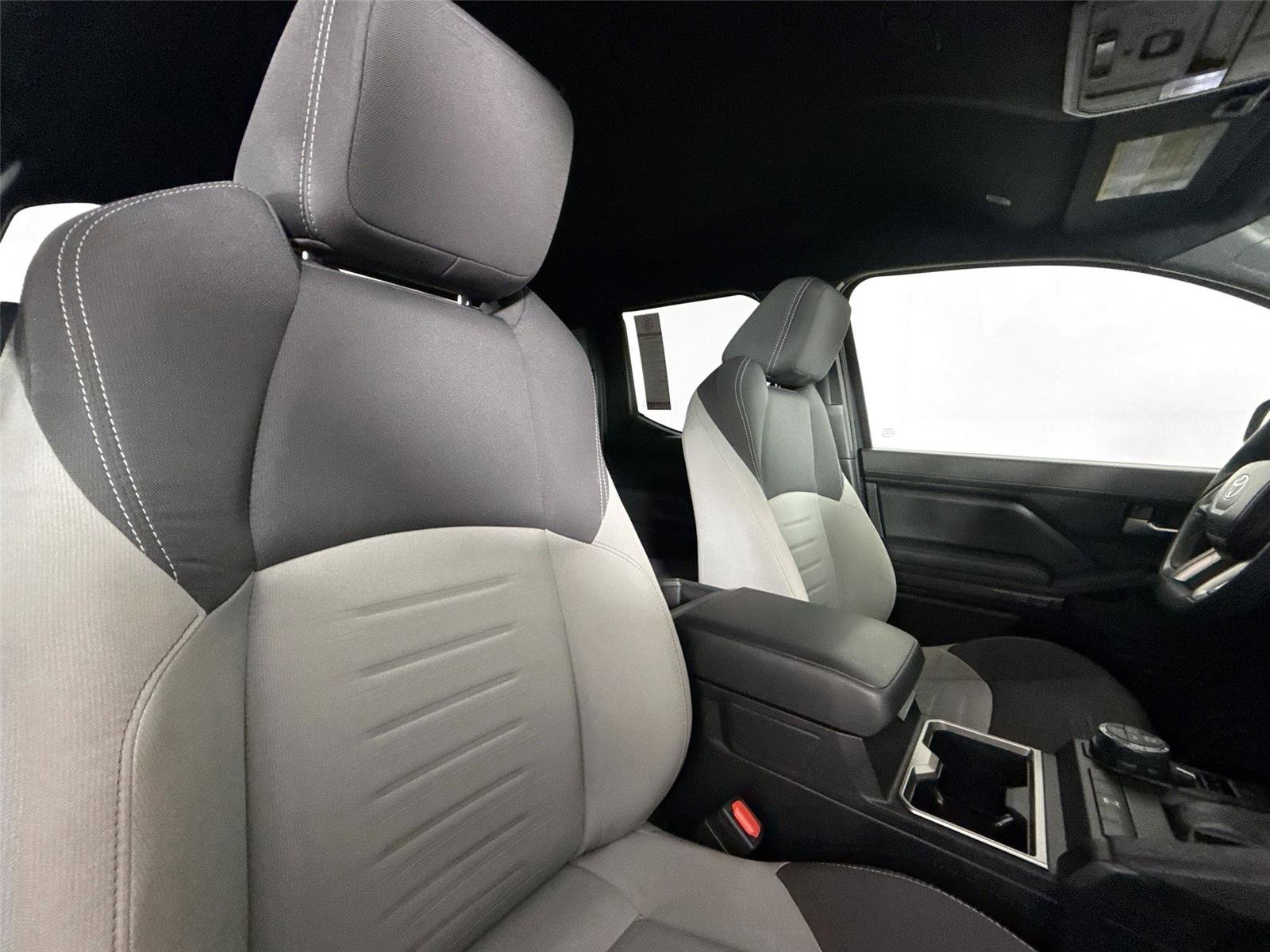 Certified 2025 Toyota Tacoma TRD Off-Road image 46