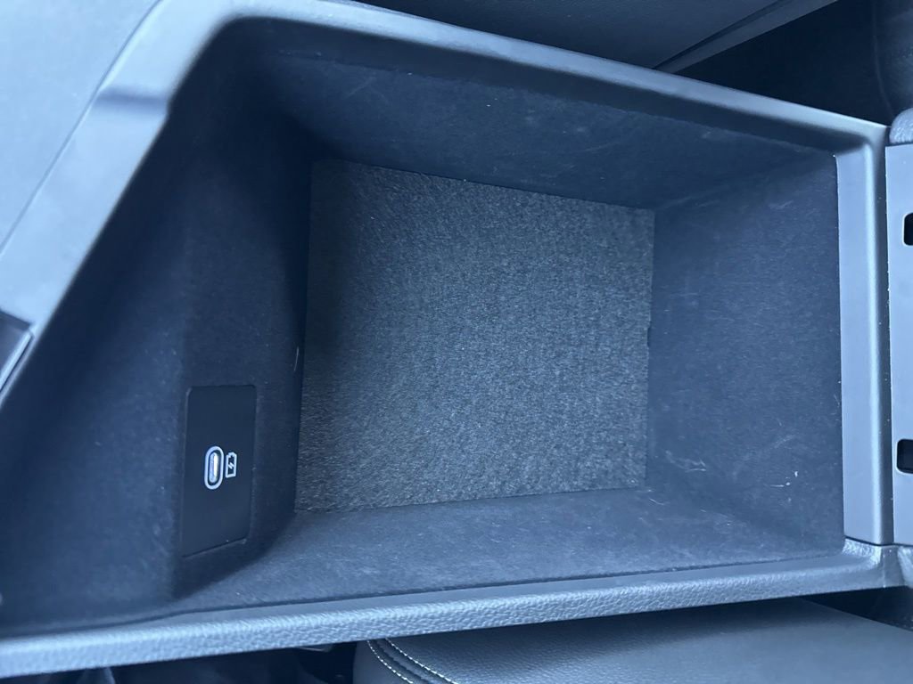 Certified 2026 Genesis G70 2.5T Prestige image 27