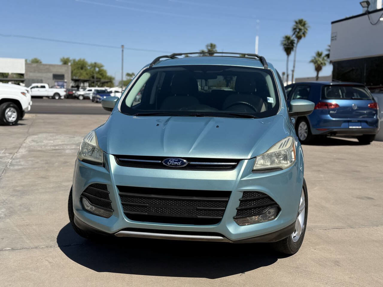 Used 2013 Ford Escape SE image 2