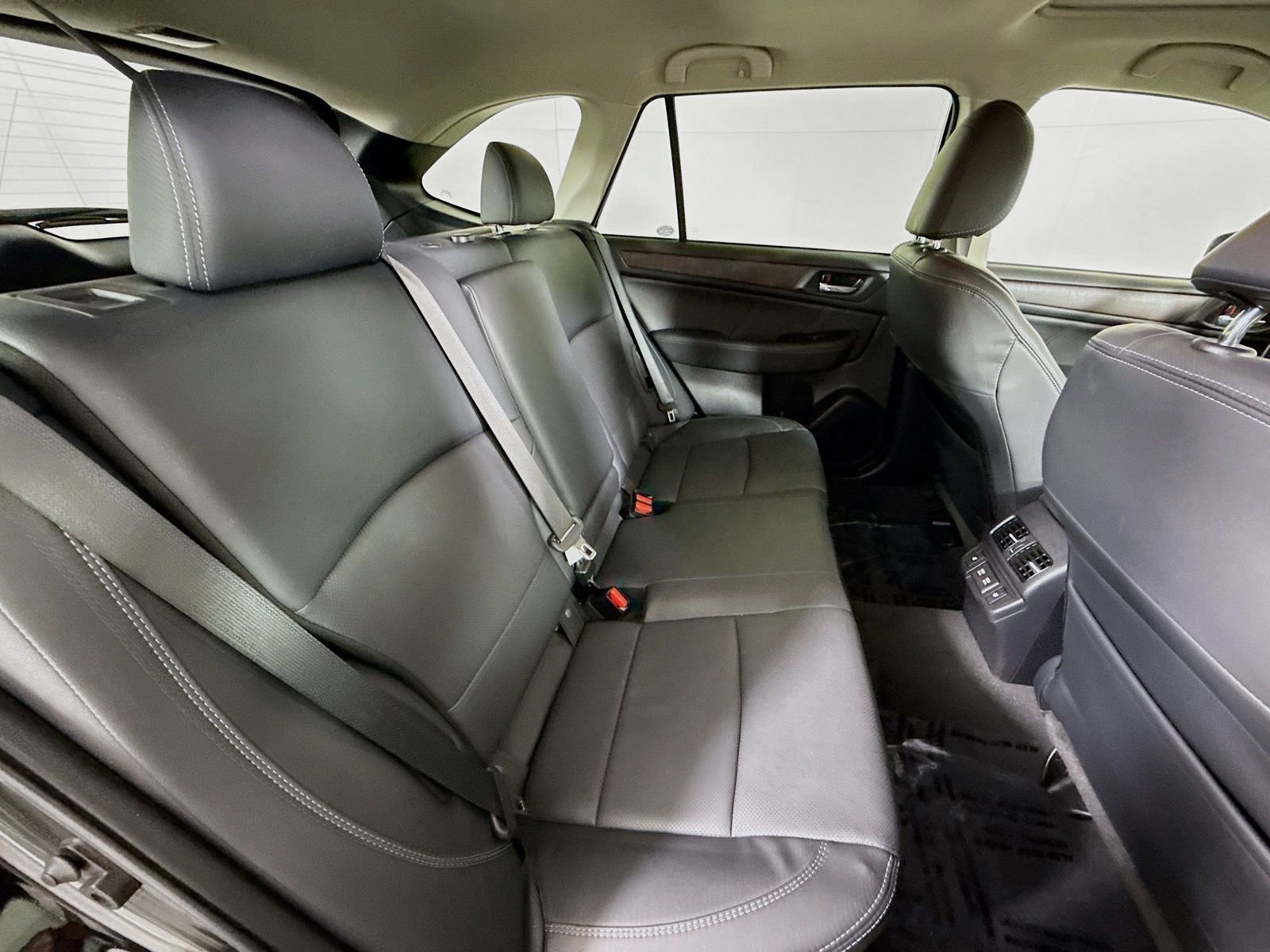 Used 2019 Subaru Outback 2.5i Limited AWD/4WD image 27