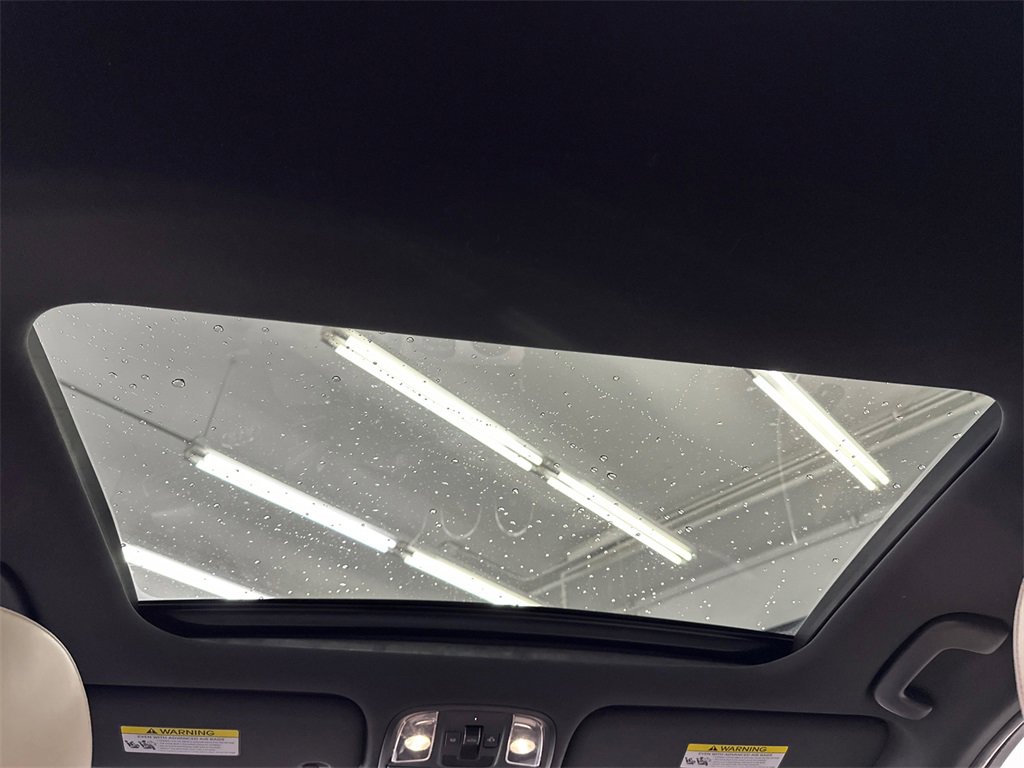 Used 2018 Kia Stinger GT2 image 22