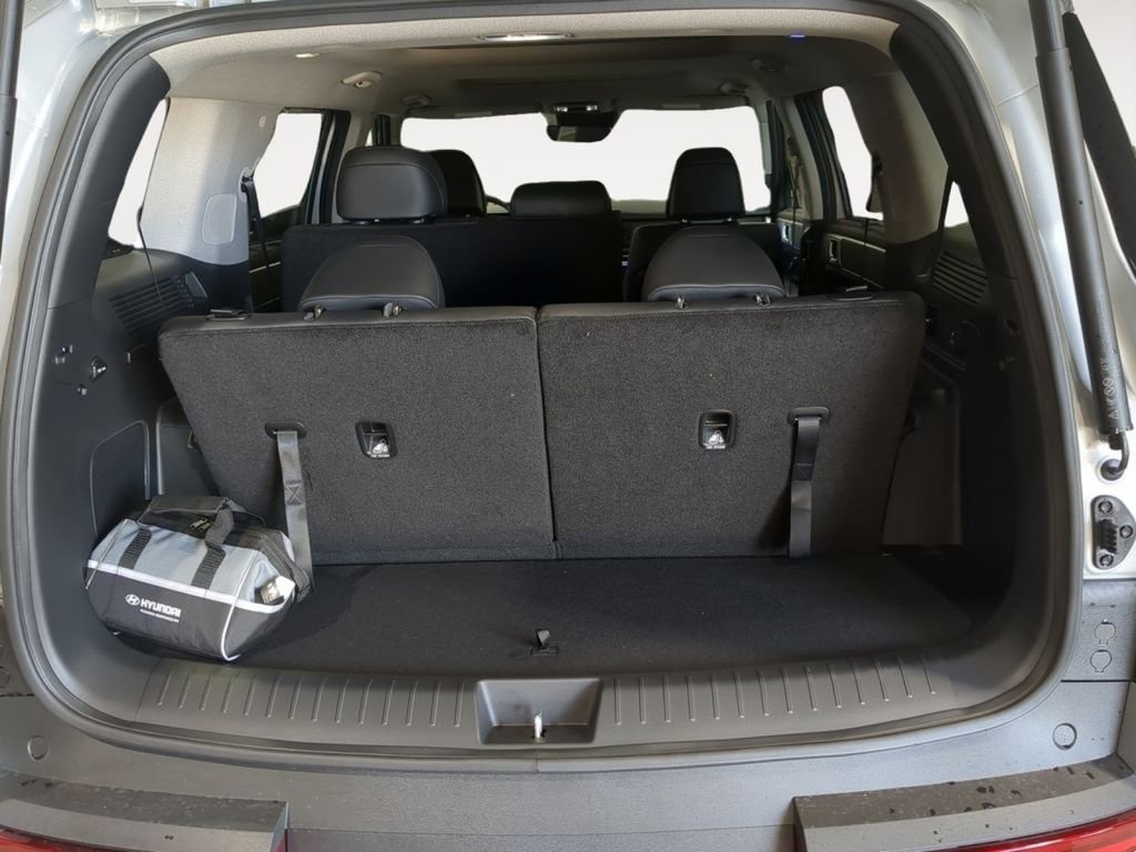 New 2025 Hyundai Santa Fe Limited image 15