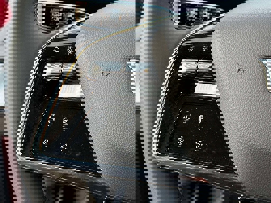 New 2026 Cadillac Optiq Sport 2 image 17