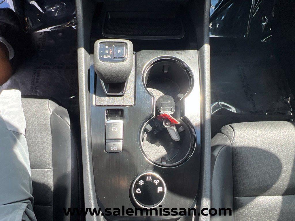 Certified 2023 Nissan Rogue SV w/ SV Premium B Package AWD/4WD image 8