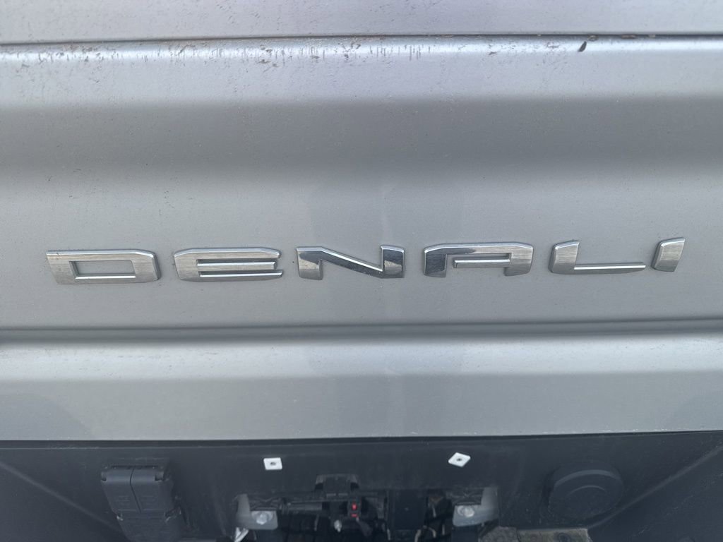 Used 2023 GMC Sierra 2500 Denali w/ Denali Ultimate Package image 4