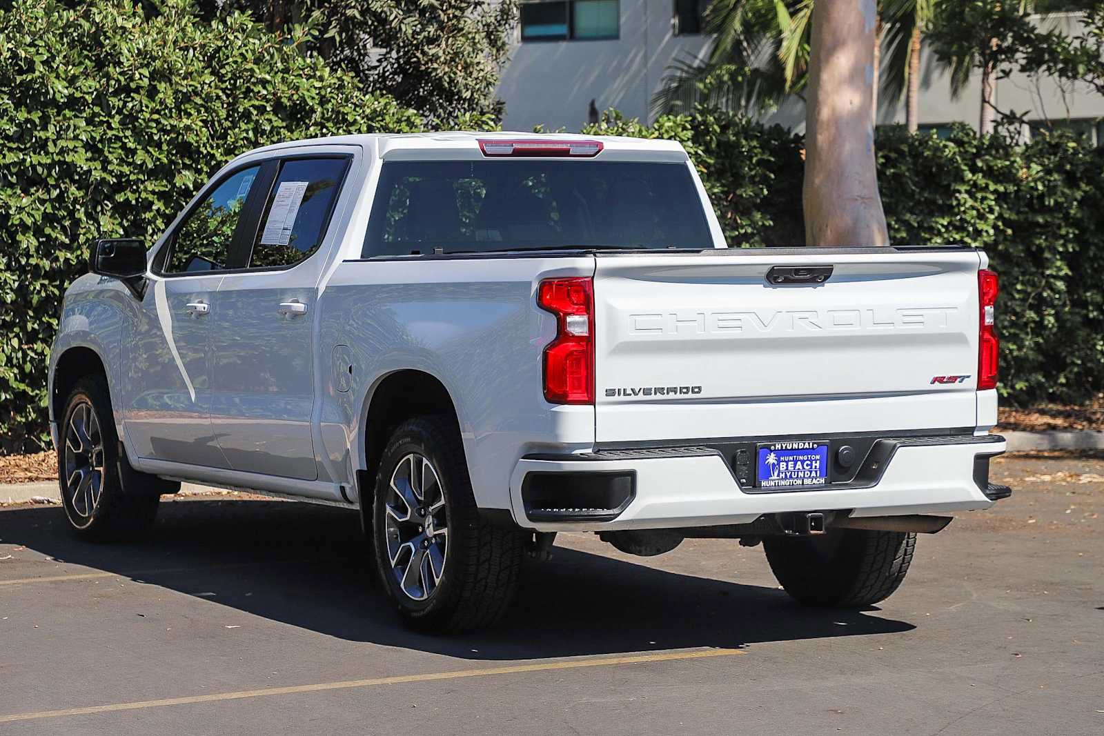 Used 2022 Chevrolet Silverado 1500 RST w/ Protection Package RWD image 8